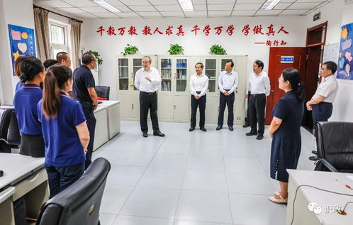 全力重建安全宜居美好家园——尹力赴垃圾处理厂、受损学校检查灾后恢复工作纪实